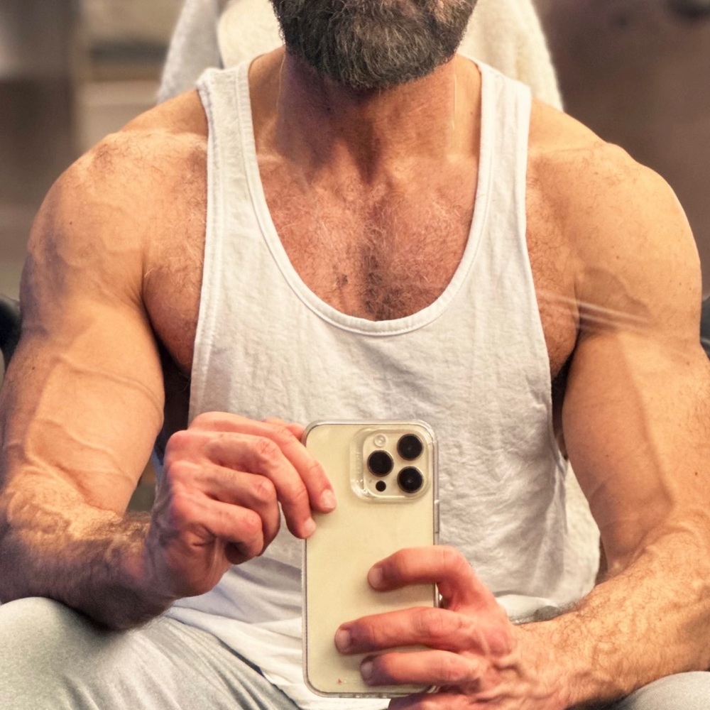 Tank Top with drop armhole